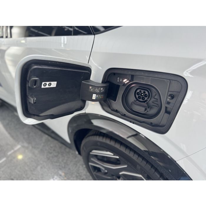 Peugeot E-3008 NEW 100% електро (325 к. с.) АКПП GT 2025 + панорамний дах