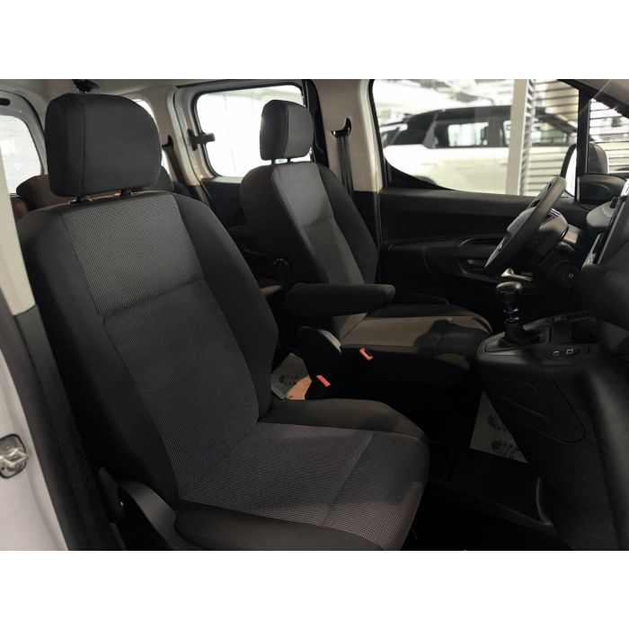 Peugeot Rifter 1,5 л BlueHDi (100 к. с.) МКПП-6 Active L1 2025