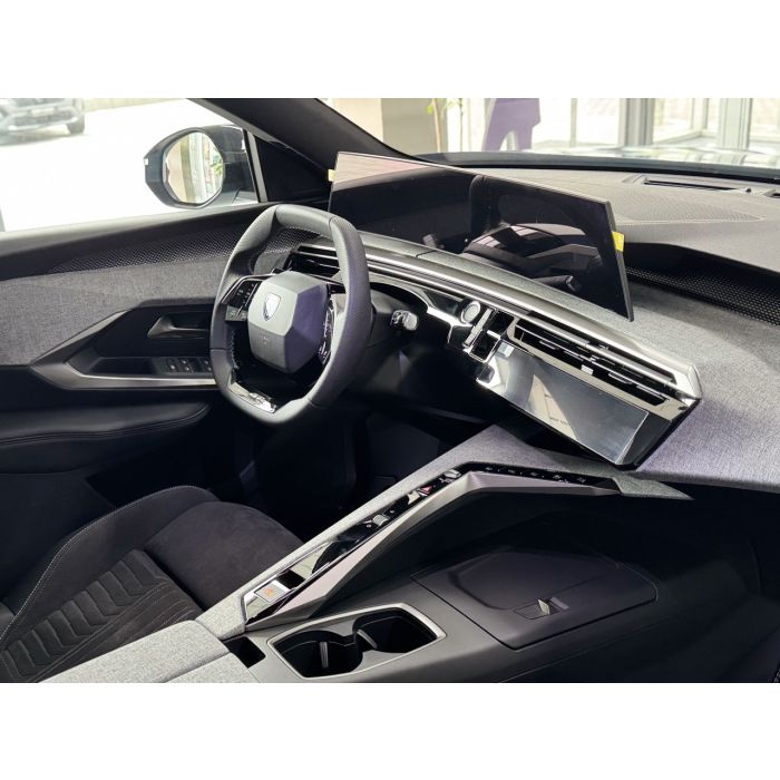 Peugeot 3008 HYBRID 1,2 л (136 к. с.) АКПП-6 GT 2026