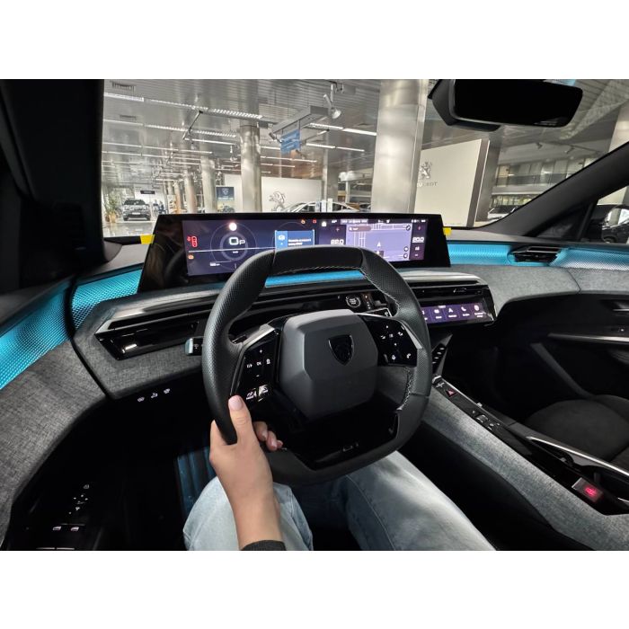Peugeot 3008 HYBRID 1,2 л (136 к. с.) АКПП-6 GT 2025