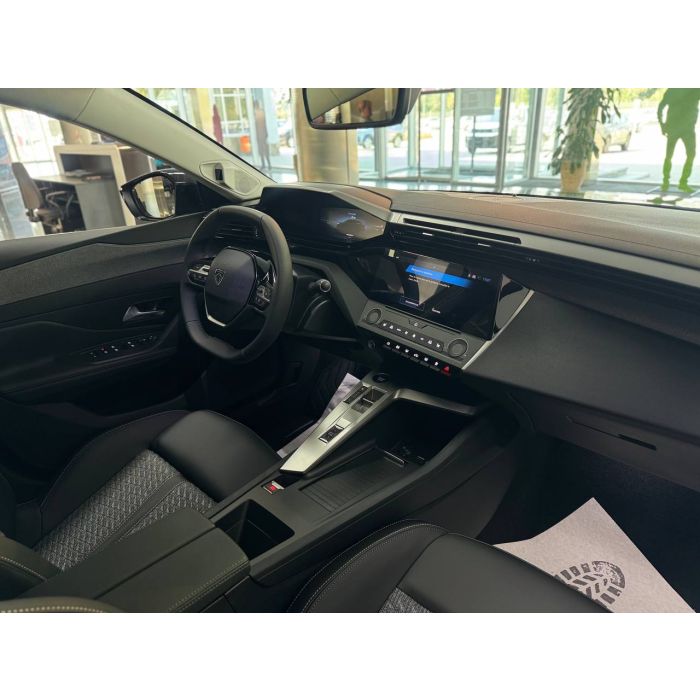 Peugeot 408 NEW 1,6 л PureTech (215 к. с.) АКПП-8 Allure 2026