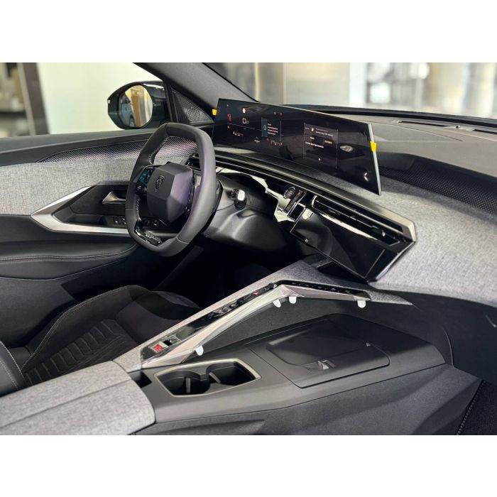 Peugeot 3008 NEW 1,6 л PureTech (180 к. с.) АКПП-6 GT 2025