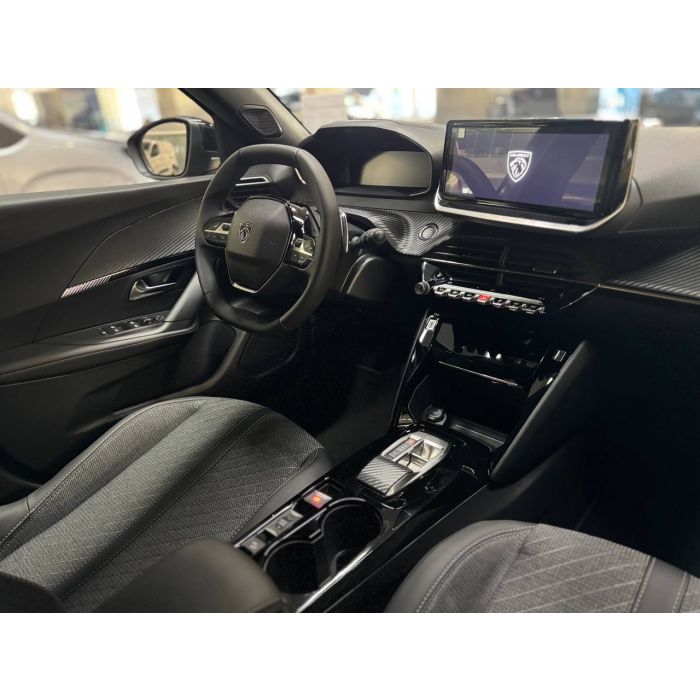 Peugeot 2008 HYBRID 1,2 л (136 к. с.) eDCS6 Allure 2025