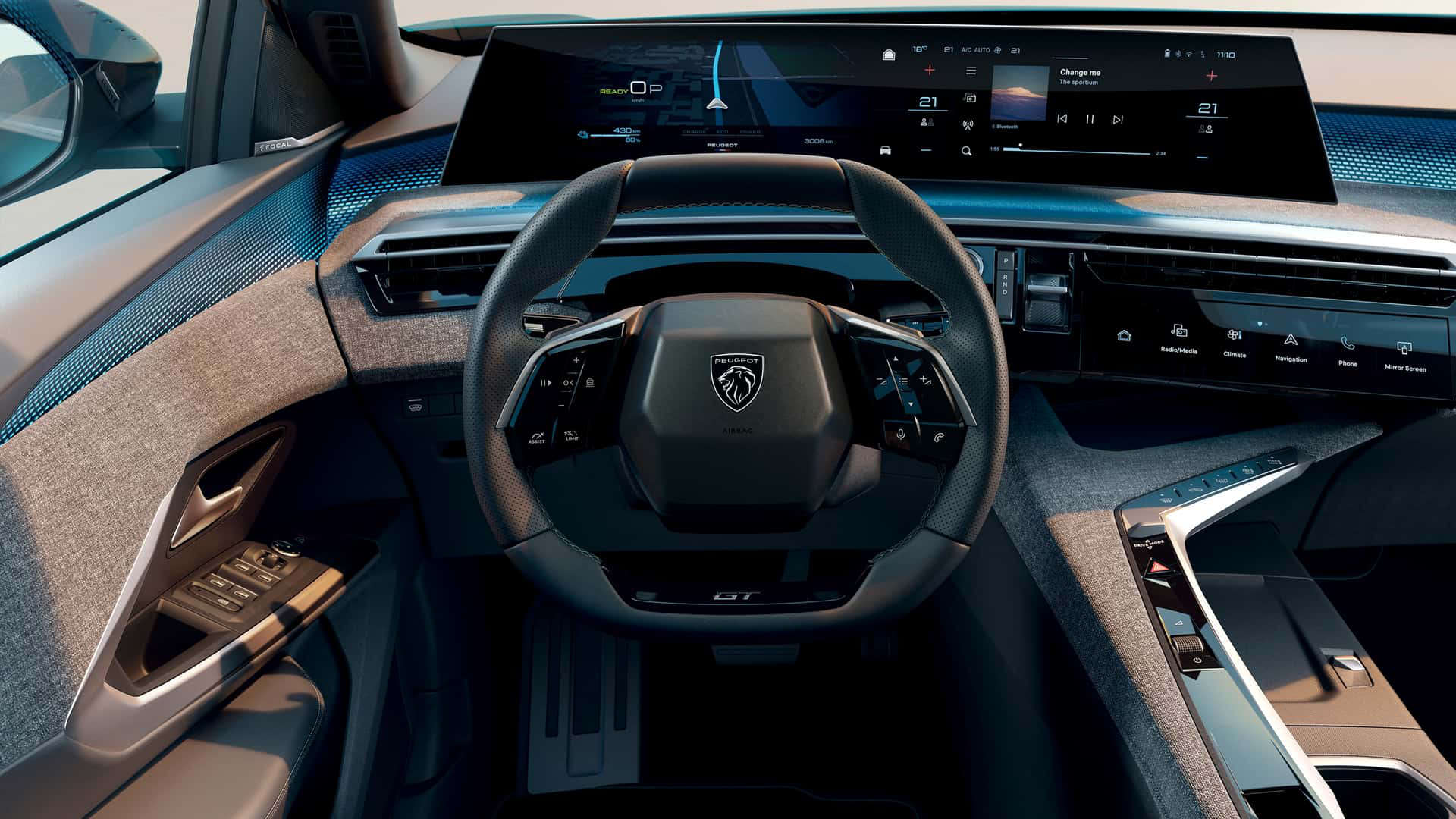 Кермо у салоні Peugeot 408